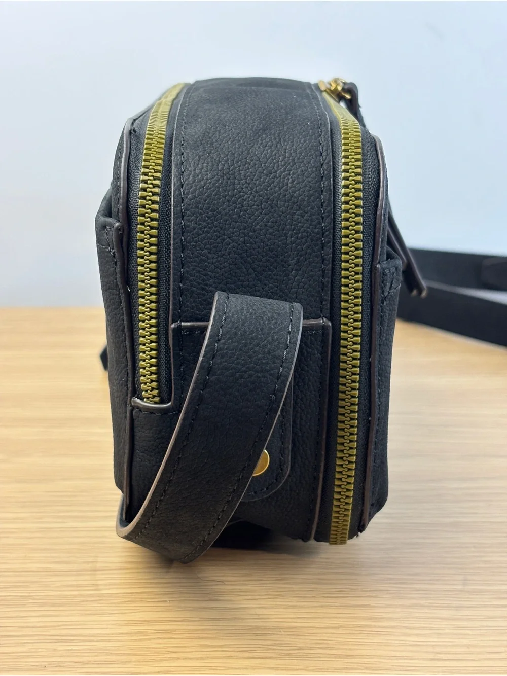 American Leather Co. Nashville Black Leather Double Zip Crossbody.